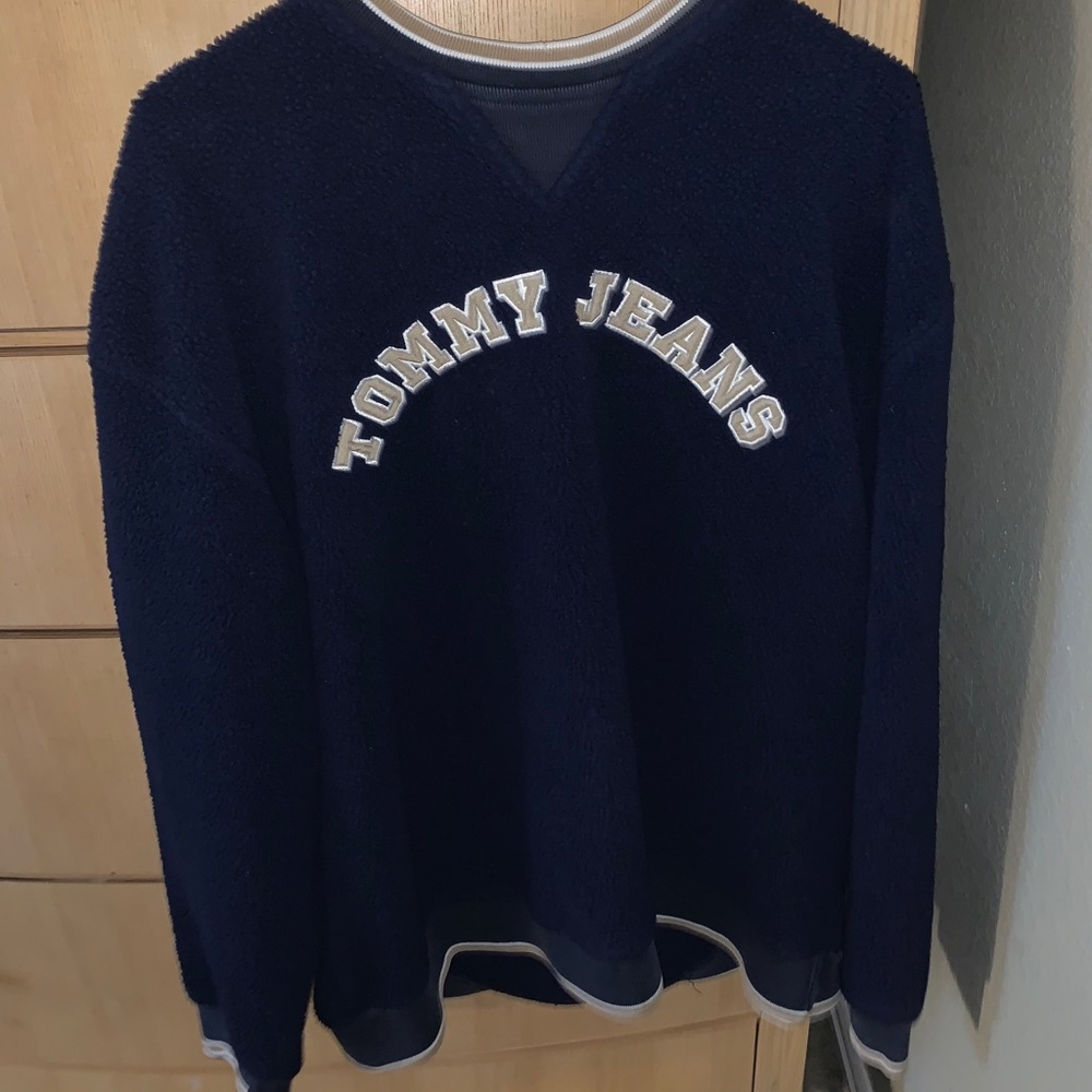 Vintage Tommy Hilfiger sweater